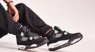 Air Jordan 4 – Iconic Style & Supreme Performance