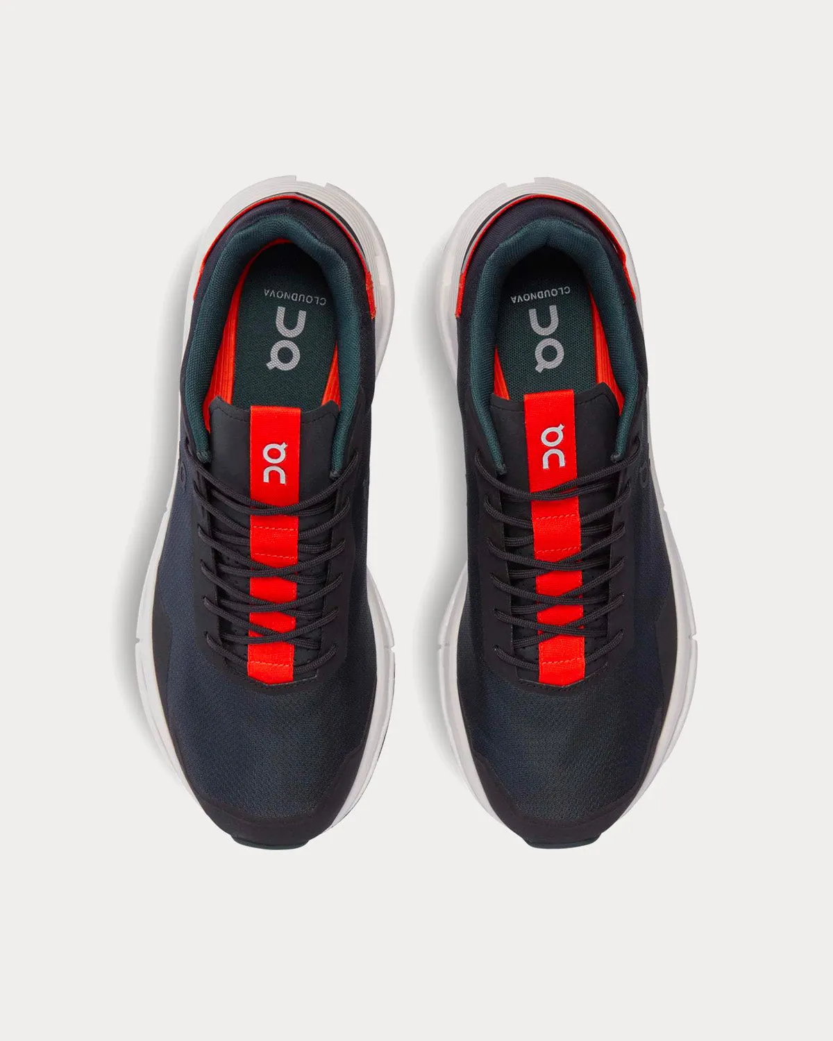 Cloudnova Form Black / Flame Running Shoes