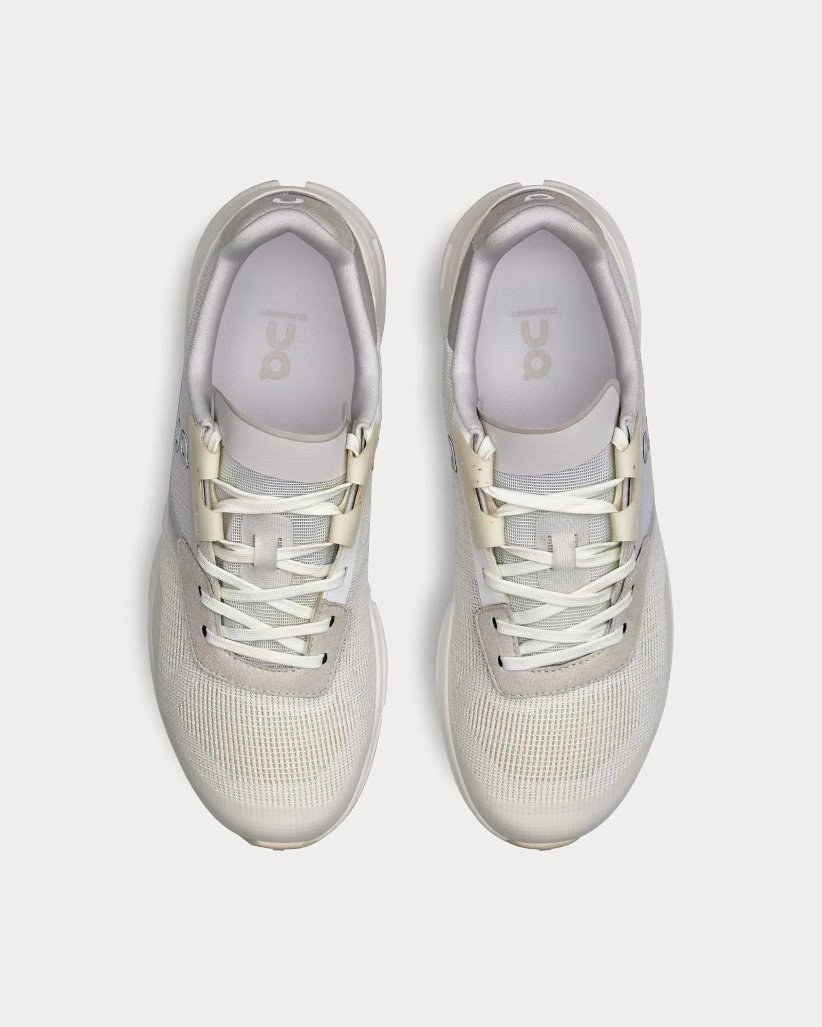 Cloudrift Undyed-White / Frost Running Shoes
