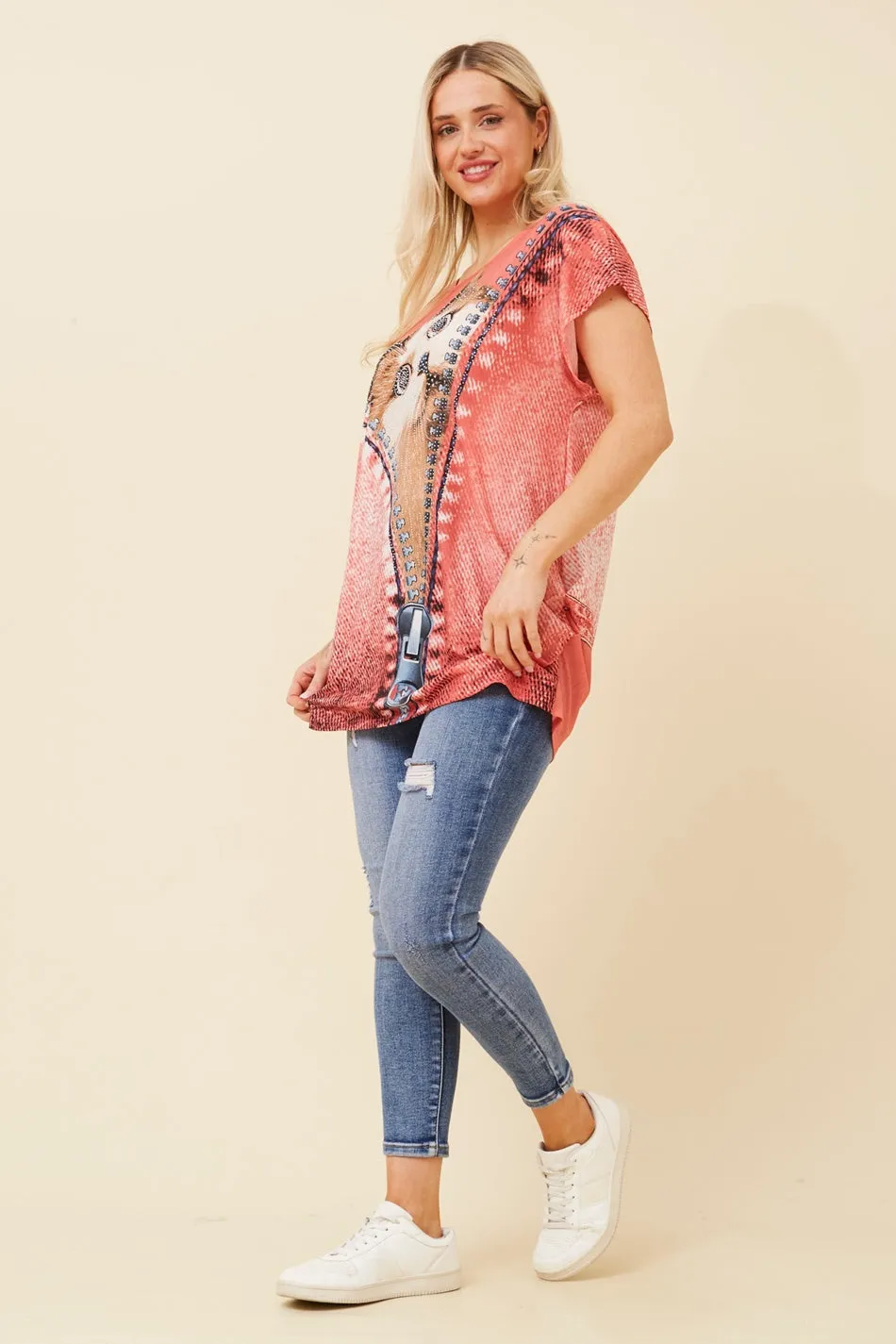 EXCELINA CAT PRINT TOP