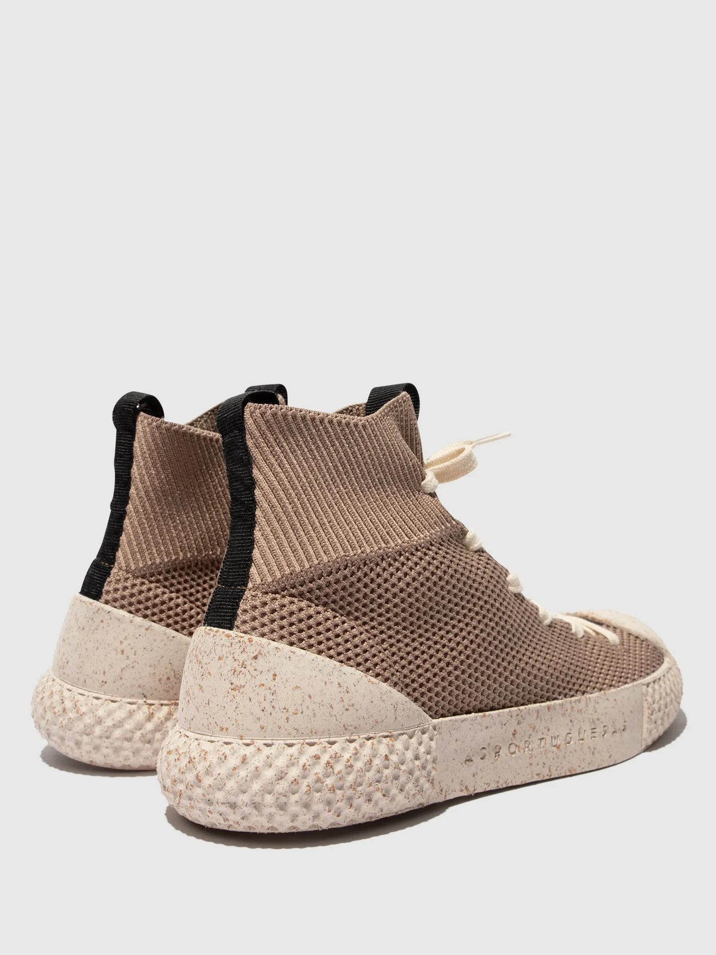 Hi-Top Trainers TRIP 1 M TAUPE