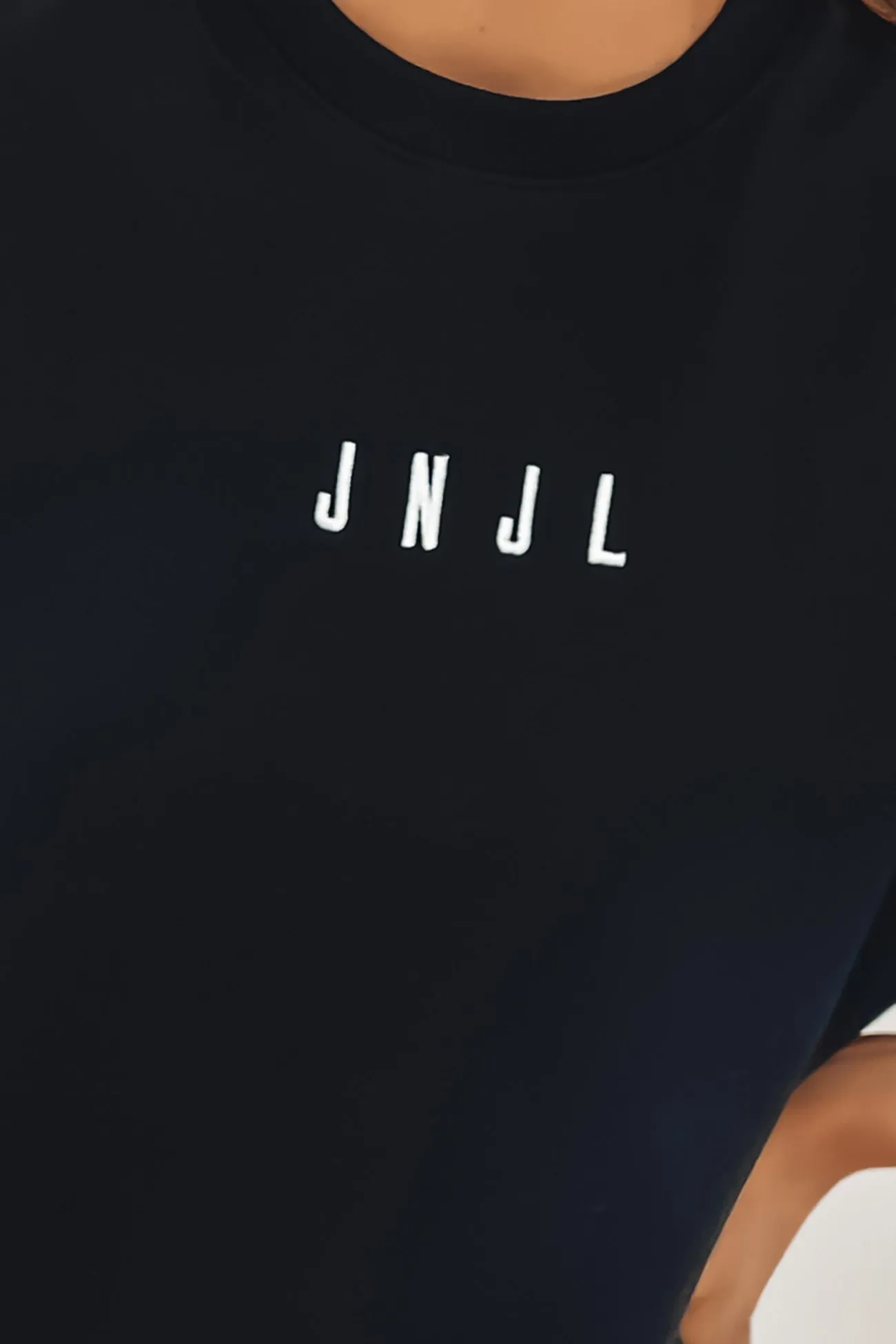JNJL Leopard Panel Crew Black