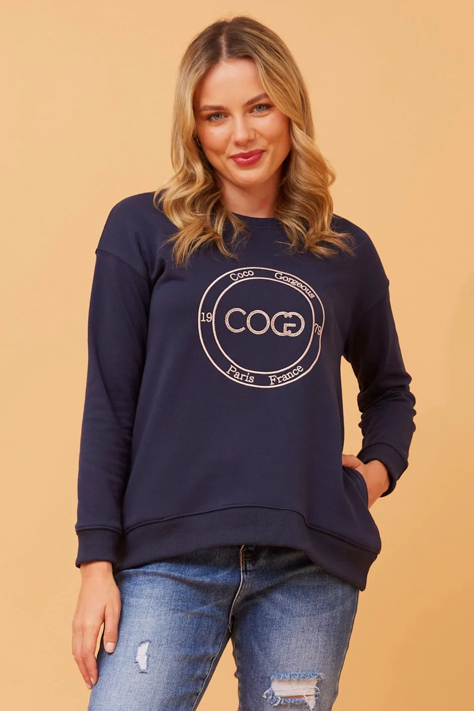 LOVELY EMBROIDERY GRAPHIC JUMPER