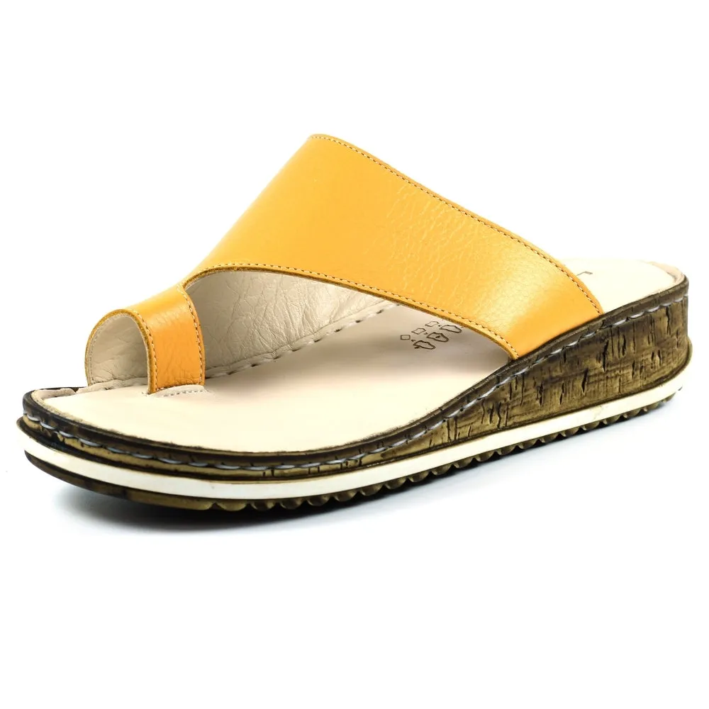 Lunar Women's JLD050 Shore Leather Sandals Mustard Yellow
