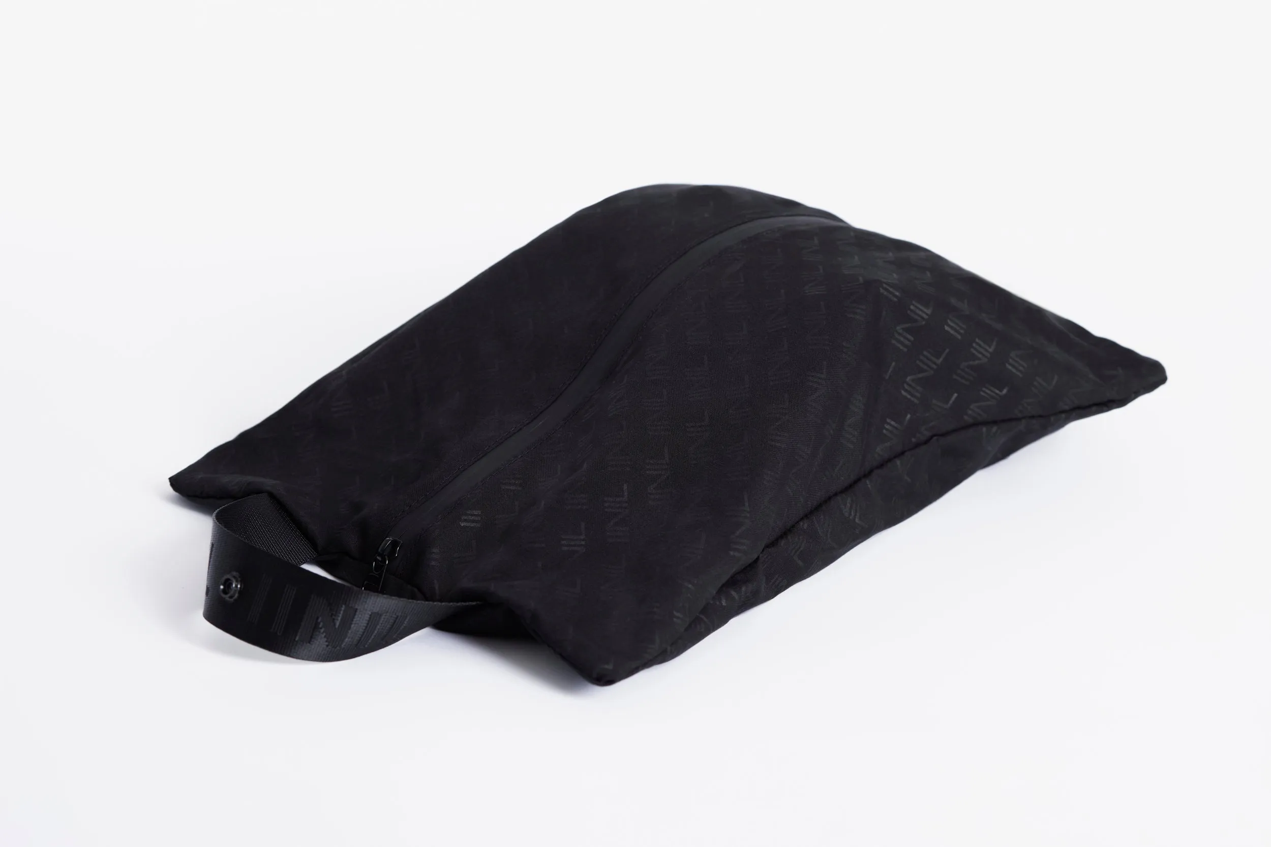 MINI NIL LAUNDRY   SNEAKER BAG - BLACK