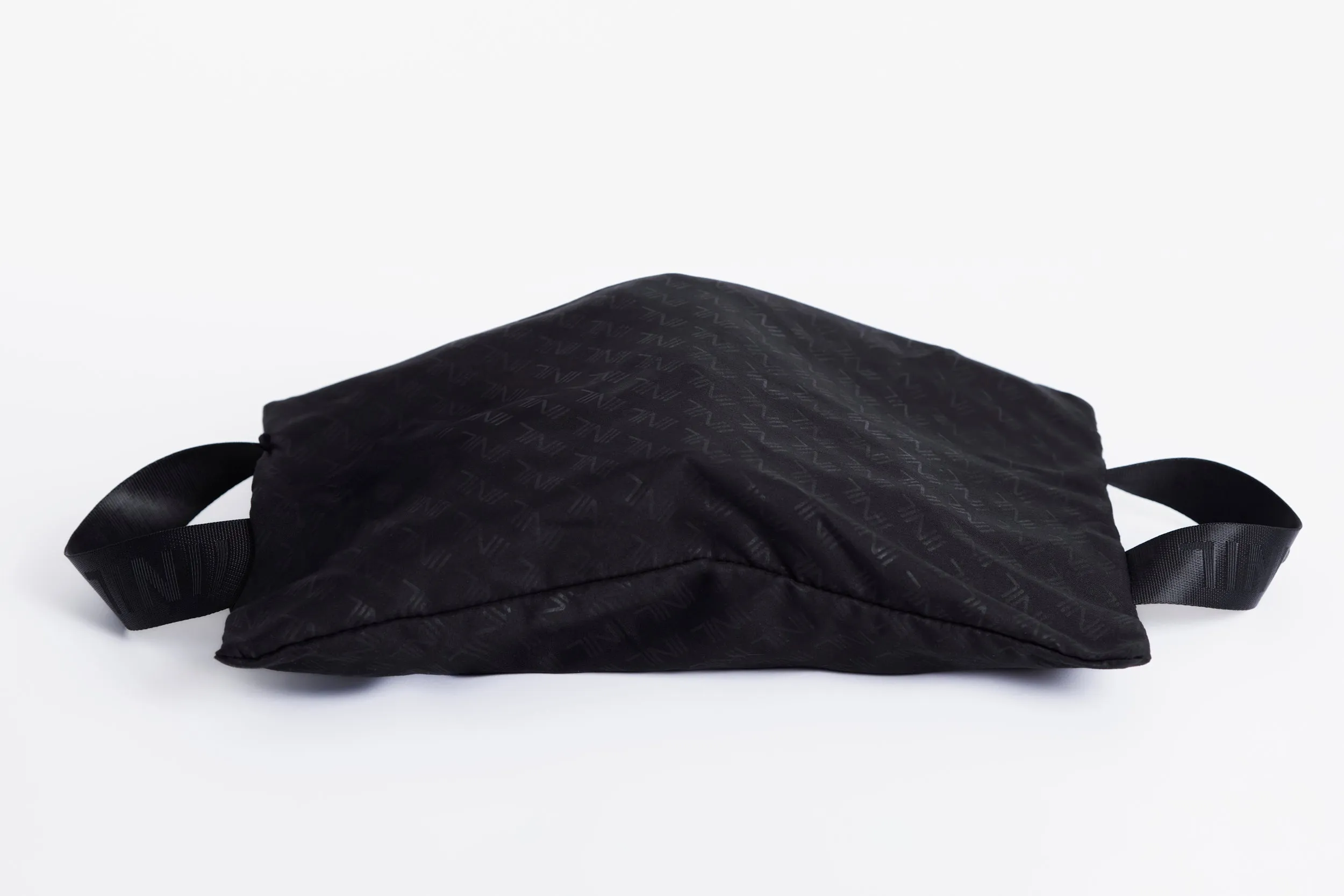 MINI NIL LAUNDRY   SNEAKER BAG - BLACK