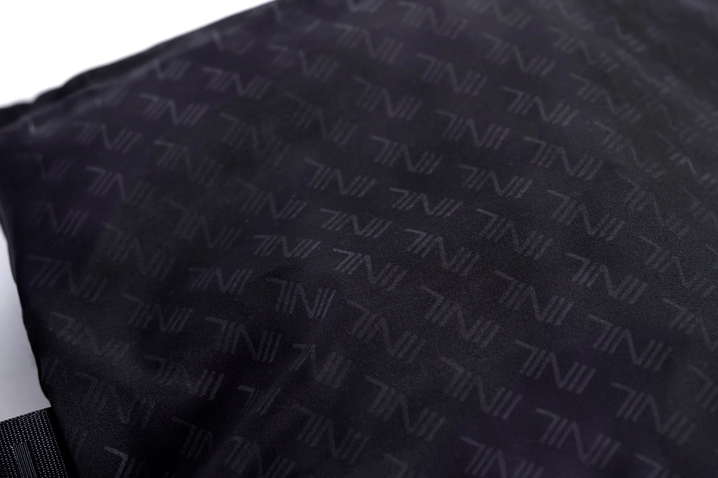 MINI NIL LAUNDRY   SNEAKER BAG - BLACK