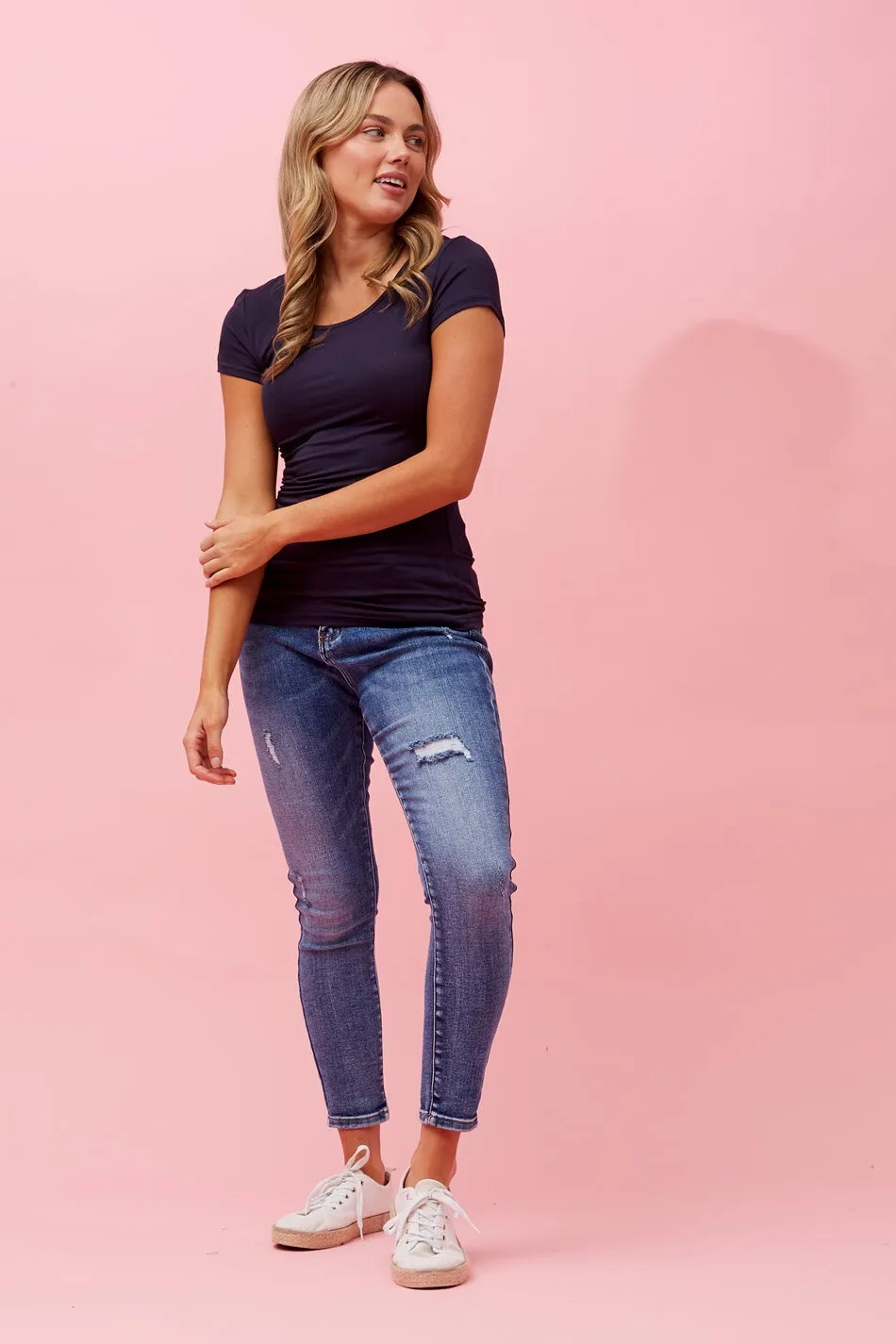 NATALIE SOLID T-SHIRT