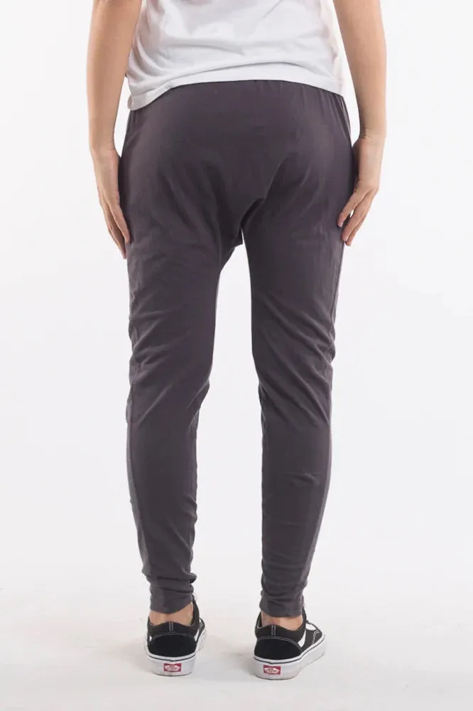 Silent Theory Fluid Pant Charcoal