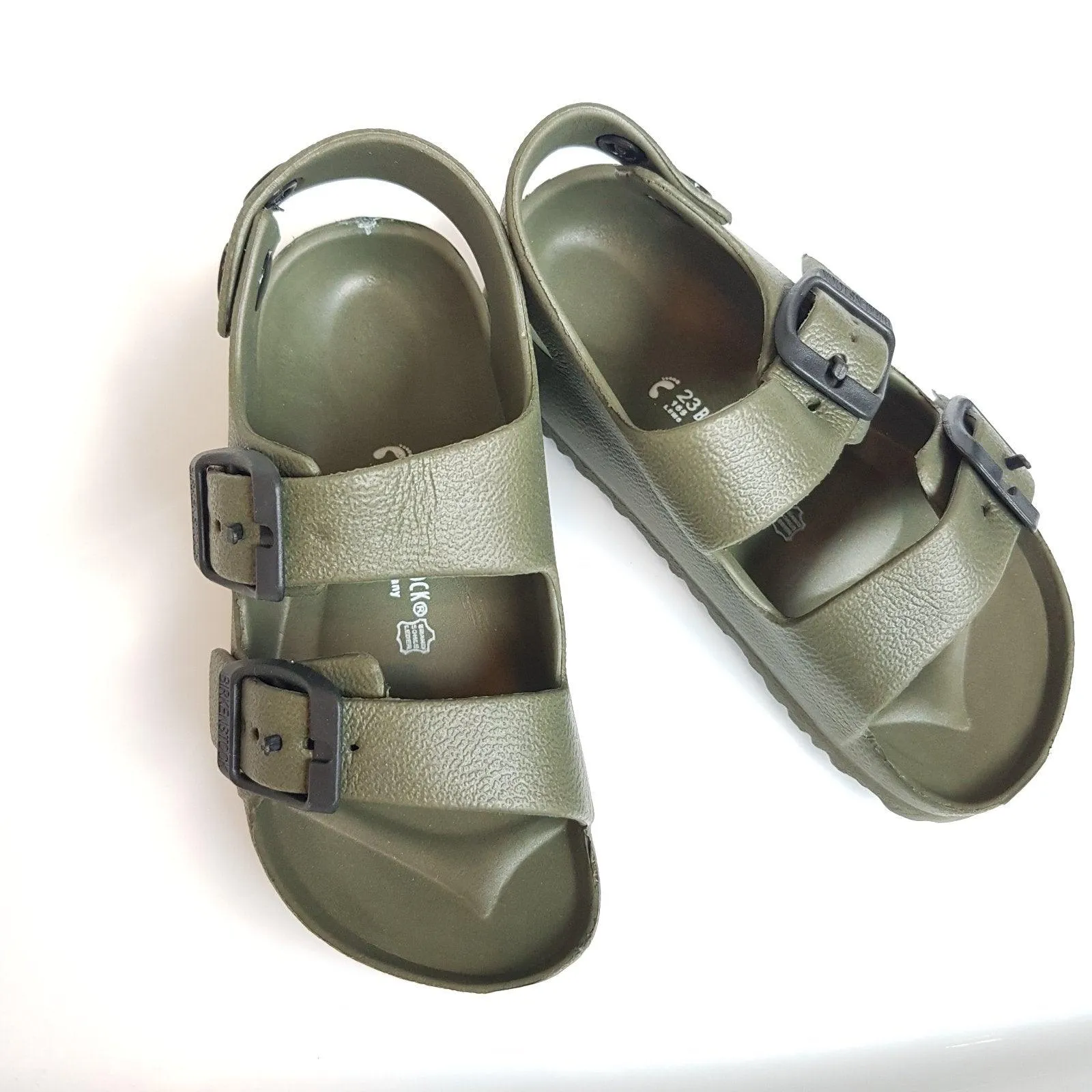 Slip-on Adjustable & Lightweight Sandals - Dark Green