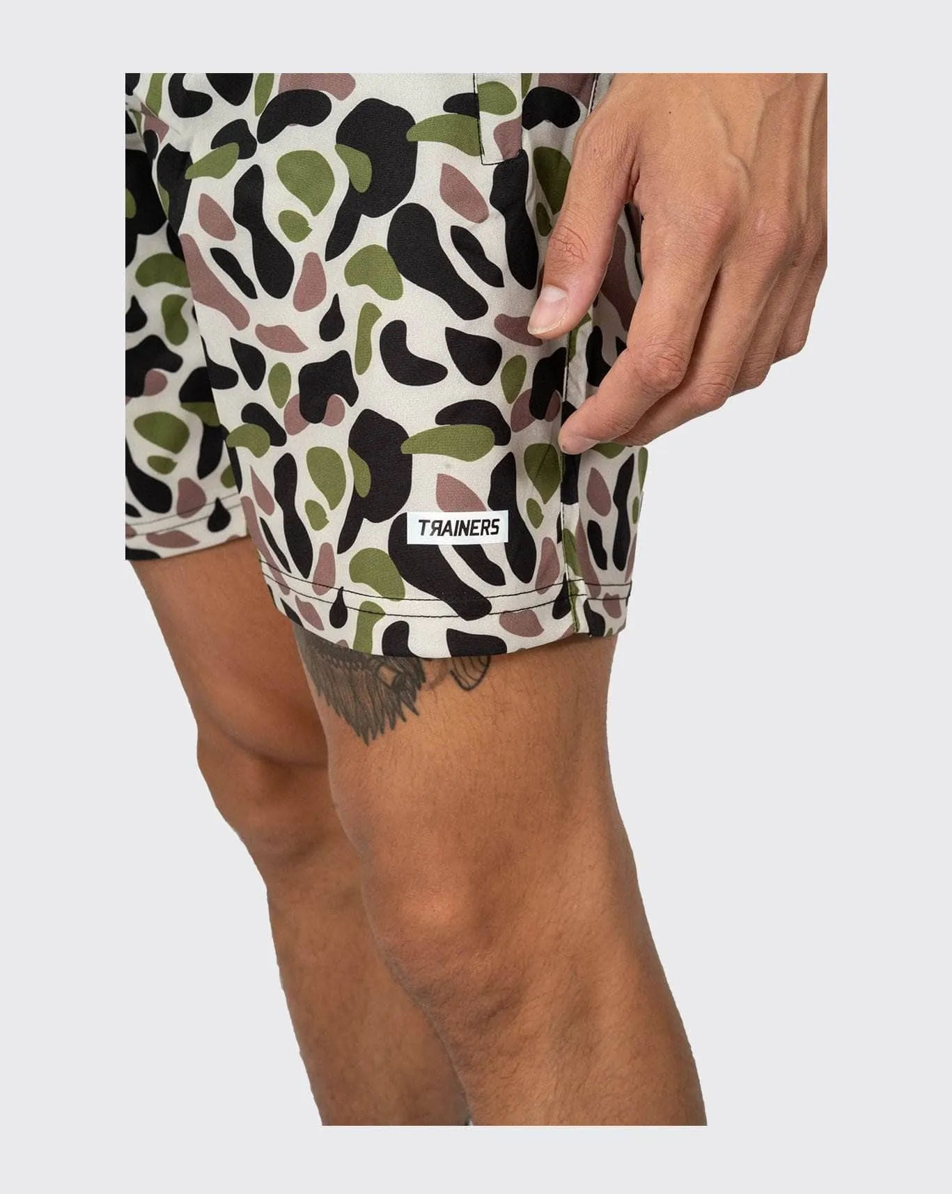 trainers v2 tech runner short